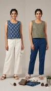 K 812 Vol 2 By Naisha Cotton Printed Reversible Ladies Crop Tops